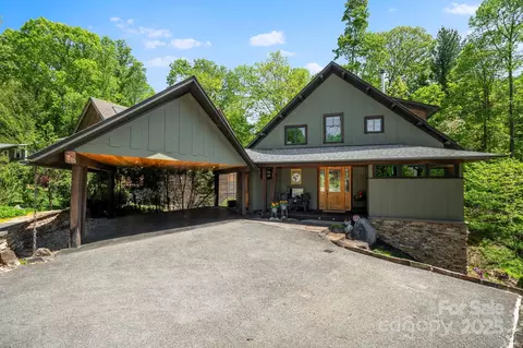68 Westover Dr, Asheville, NC 28801