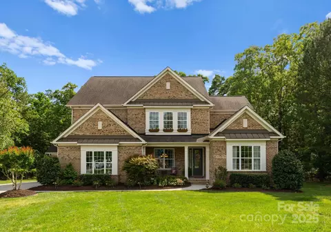 1410 Smoketree Ct, Waxhaw, NC 28173
