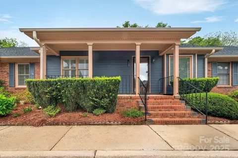 212 Pointe Cir, Rock Hill, SC 29732