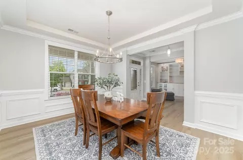 Dining - 2041 Topaz Plz, Davidson, NC 28036 photo 2 of 2