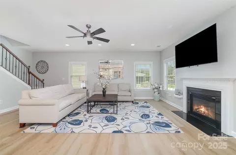 Living - 2041 Topaz Plz, Davidson, NC 28036 photo 5 of 8