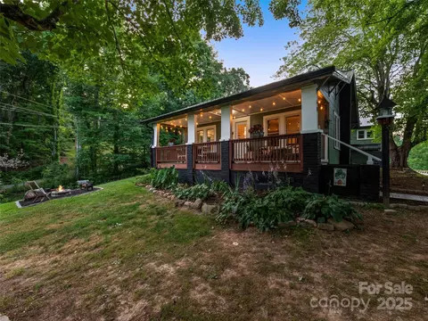 68 Piney Mountain Church Rd, Candler, NC 28715