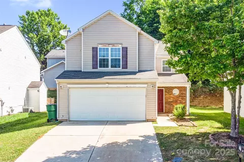 10330 Seedling Ln, Charlotte, NC 28214