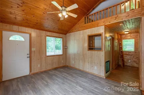 Living - 201 Trinity St, Clover, SC 29710 photo 2 of 4