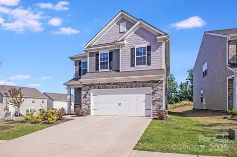 356 Runner Stone Ln, Fort Mill, SC 29715