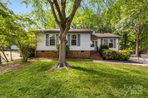 9640 Heartwood Ln, Mint Hill, NC 28227