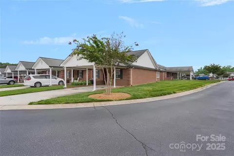 3951 Jasmine Ln, Denver, NC 28037