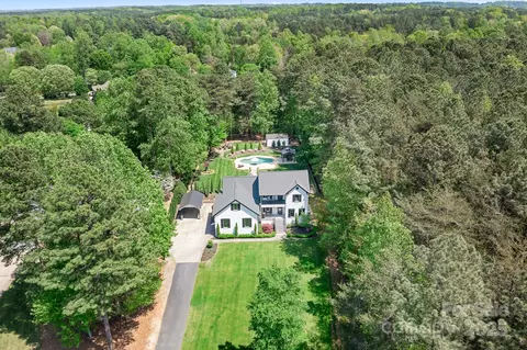 317 Marietta Rd, Mooresville, NC 28117