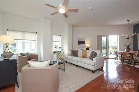 721 Governor Morrison 520 St #520, Charlotte, NC 28211