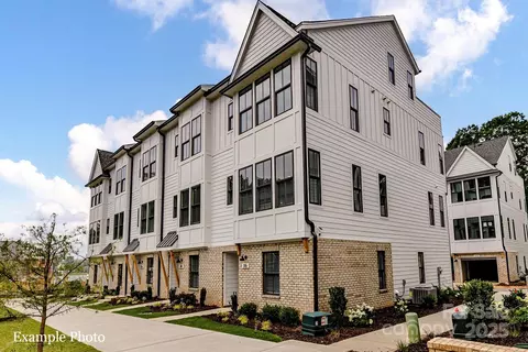 510 Lockwood Creek 28 Dr #28, Charlotte, NC 28208