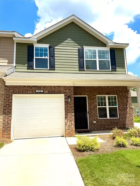 9340 Grand Valley Dr, Charlotte, NC 28213
