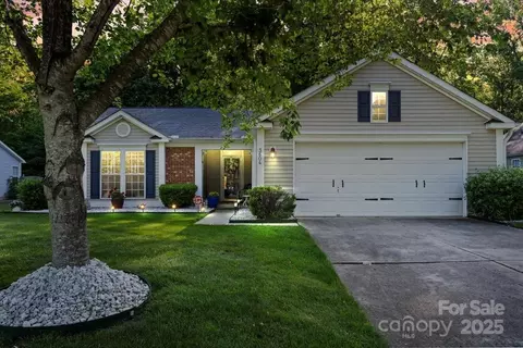 3604 Braefield Dr, Indian Trail, NC 28079