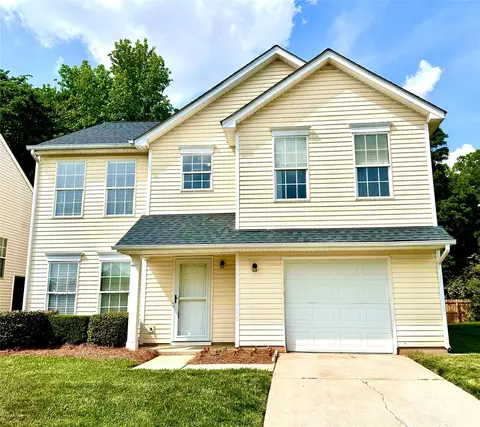 3032 Mallard Forest Dr, Charlotte, NC 28269
