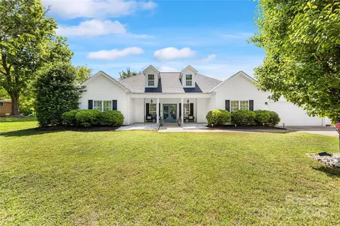 1728 Privette Rd, Matthews, NC 28105