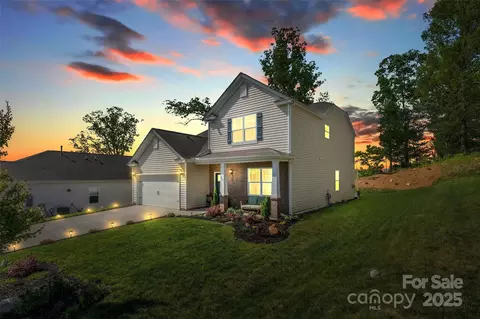 761 Fountain Park 42 Blvd #42, Asheville, NC 28806