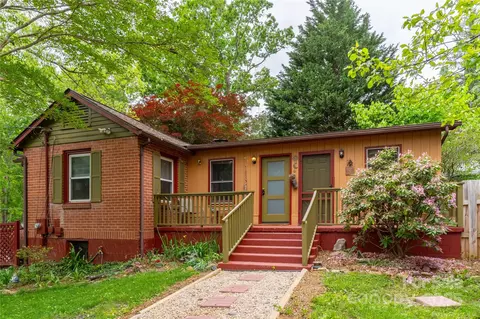 100 Park Ridge Ave, Swannanoa, NC 28778