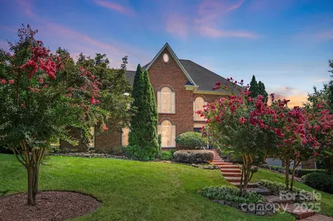 1509 Windy Ridge Rd, Charlotte, NC 28270