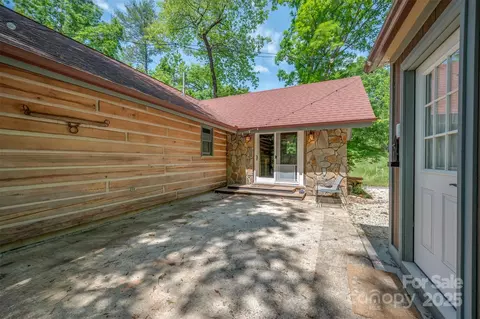 84 Bishop Ln, Mill Spring, NC 28756 photo 5