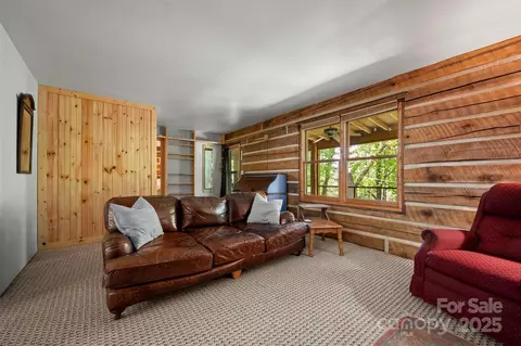 84 Bishop Ln, Mill Spring, NC 28756 photo 15