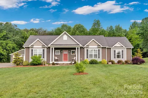 2853 Mathis Church Rd, Catawba, NC 28609