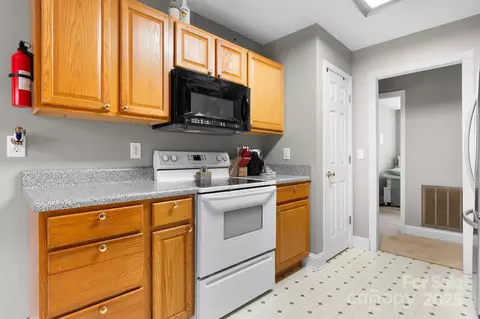Other - 103 Pine Meadows Cir, Hickory, NC 28601 photo 3 of 11