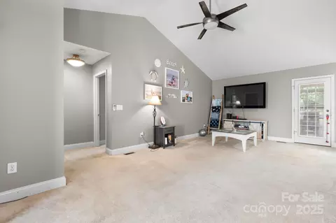 Living - 103 Pine Meadows Cir, Hickory, NC 28601 photo 1 of 1