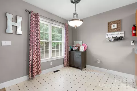 Dining - 103 Pine Meadows Cir, Hickory, NC 28601 photo 1 of 1