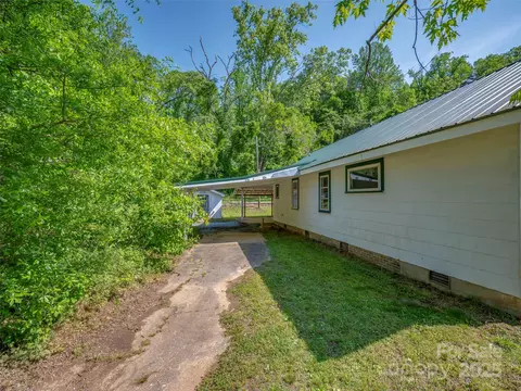 2010 Us Hwy 176, Tryon, NC 28782 photo 31