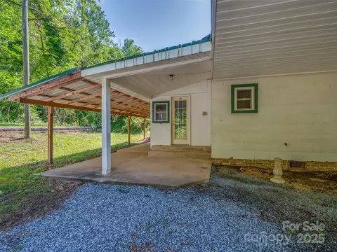 2010 Us Hwy 176, Tryon, NC 28782 photo 5