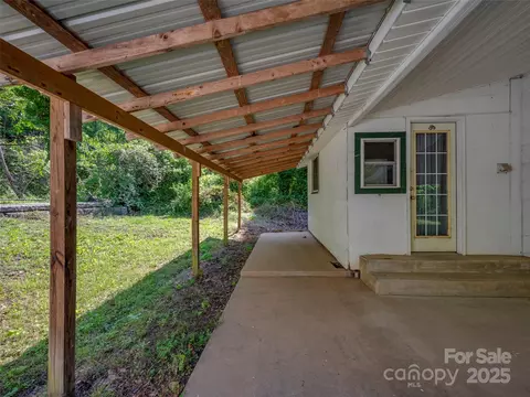 2010 Us Hwy 176, Tryon, NC 28782 photo 6