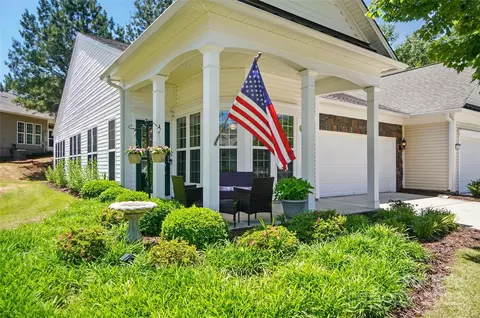9003 Smokey Hill Ln, Fort Mill, SC 29707