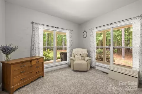 1956 Forest Ridge Dr, Stanley, NC 28164 photo 11