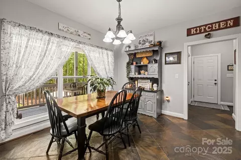 1956 Forest Ridge Dr, Stanley, NC 28164 photo 16