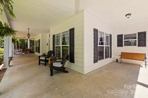 1956 Forest Ridge Dr, Stanley, NC 28164 photo 7