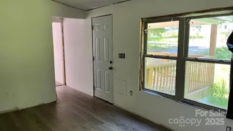 2131 Barnett St, Lancaster, SC 29720 photo 5