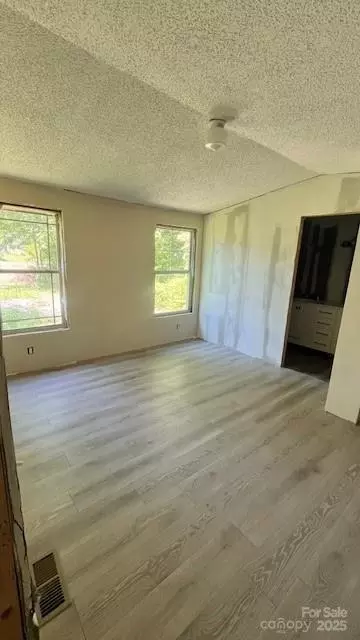 2131 Barnett St, Lancaster, SC 29720 photo 8