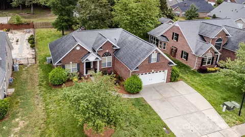 View/Area - 5706 Sustar Dr, Monroe, NC 28110 photo 2 of 8