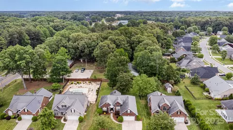 View/Area - 5706 Sustar Dr, Monroe, NC 28110 photo 8 of 8
