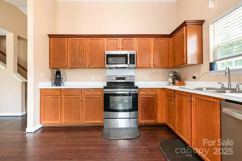Kitchen - 4002 Solomons Ct, Monroe, NC 28110 photo 2 of 3