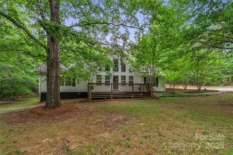 4038 Forest Brook Dr, Edgemoor, SC 29712