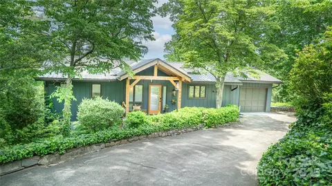 6149 N Shore Dr, Nebo, NC 28761