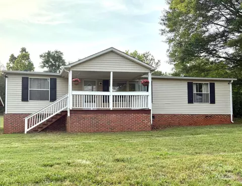 3154 Loomis St, Lincolnton, NC 28092