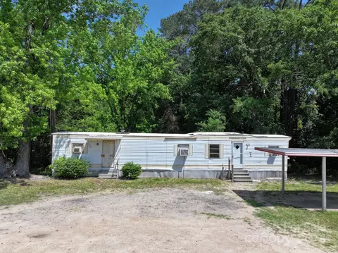 1029 Sullivan St, Wadesboro, NC 28170