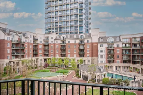 300 W 5th 404 St #404, Charlotte, NC 28202