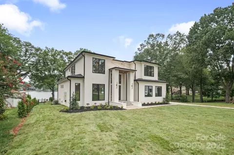 242 Shoreline Loop, Mooresville, NC 28117