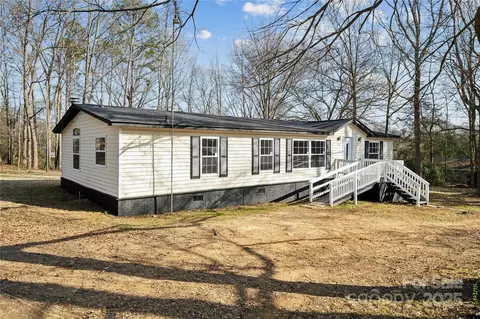 137 S Penny St, Lancaster, SC 29720