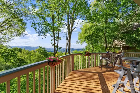 141 Ivy Ridge Rd, Burnsville, NC 28714