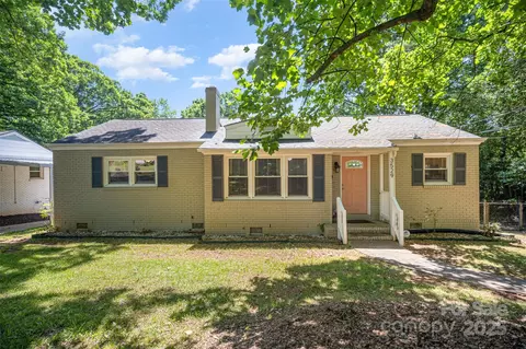 3529 Trent St, Charlotte, NC 28209