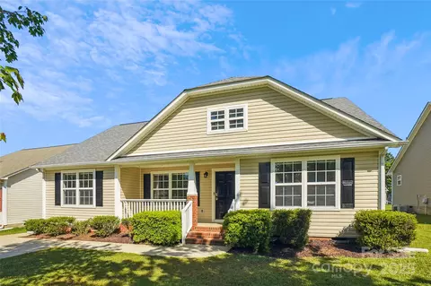 5018 Drake Pond Ln, Rock Hill, SC 29732