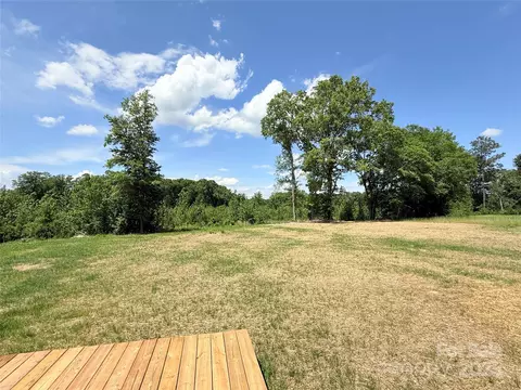 3650 Sentry Rd, Lancaster, SC 29720